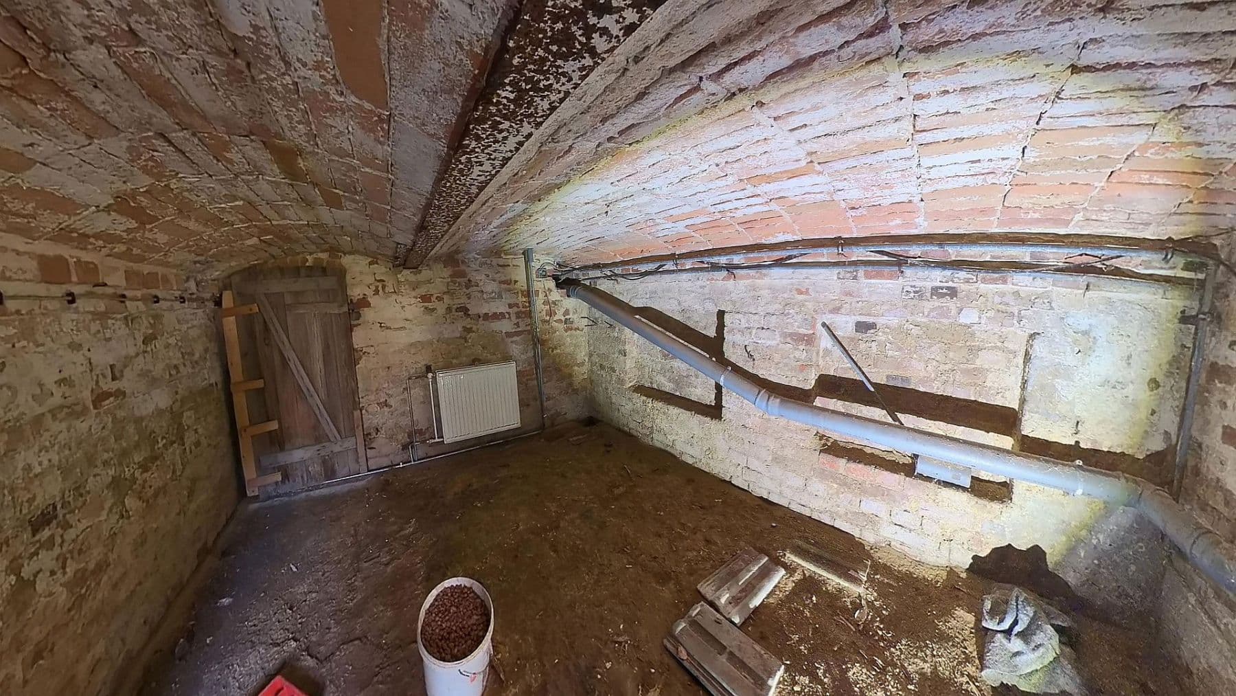 house for sale, 93 m², Briesniger Hauptstr. 28, Forst (Lausitz) - Baršć, Brandenburg house for sale, 93 m², Briesniger Hauptstr. 28, Forst (Lausitz) - Baršć, Brandenburg