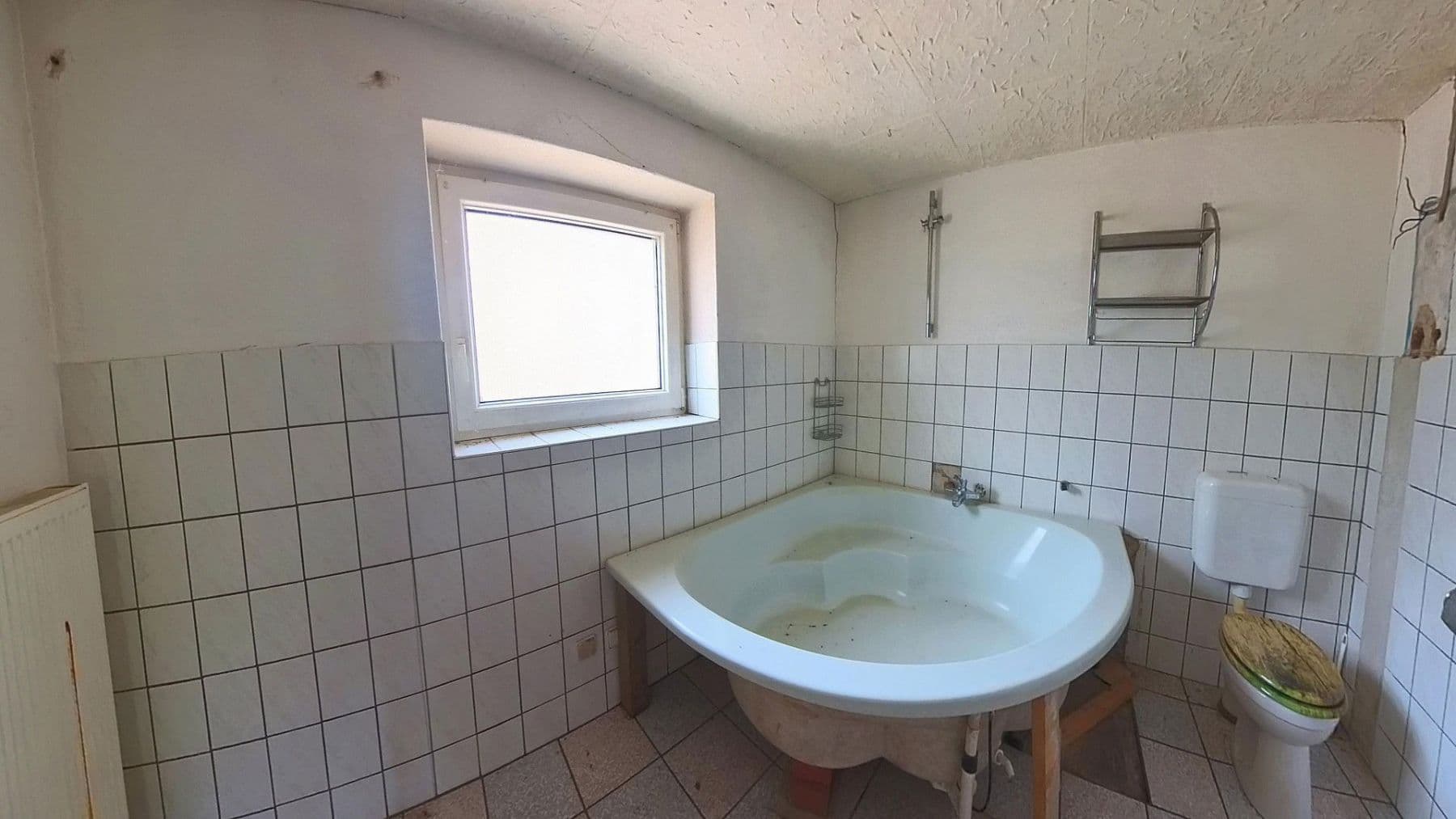 house for sale, 93 m², Briesniger Hauptstr. 28, Forst (Lausitz) - Baršć, Brandenburg house for sale, 93 m², Briesniger Hauptstr. 28, Forst (Lausitz) - Baršć, Brandenburg