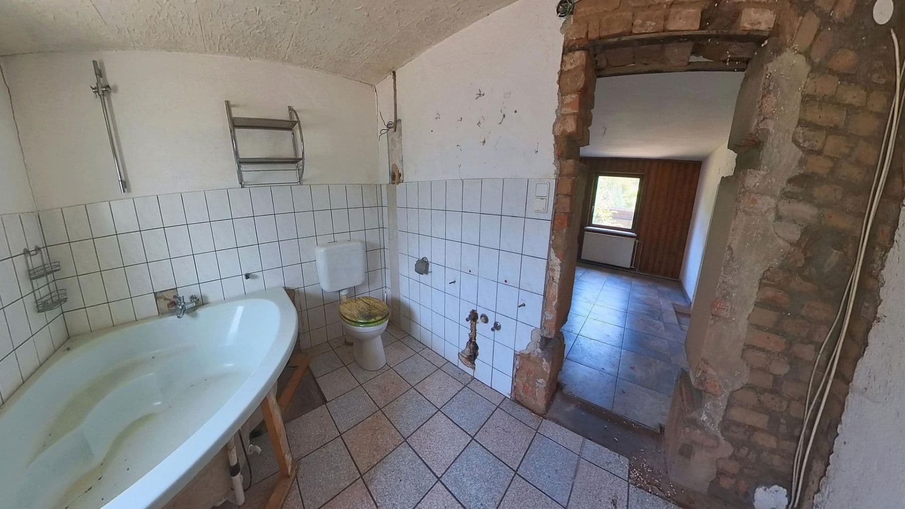 house for sale, 93 m², Briesniger Hauptstr. 28, Forst (Lausitz) - Baršć, Brandenburg house for sale, 93 m², Briesniger Hauptstr. 28, Forst (Lausitz) - Baršć, Brandenburg