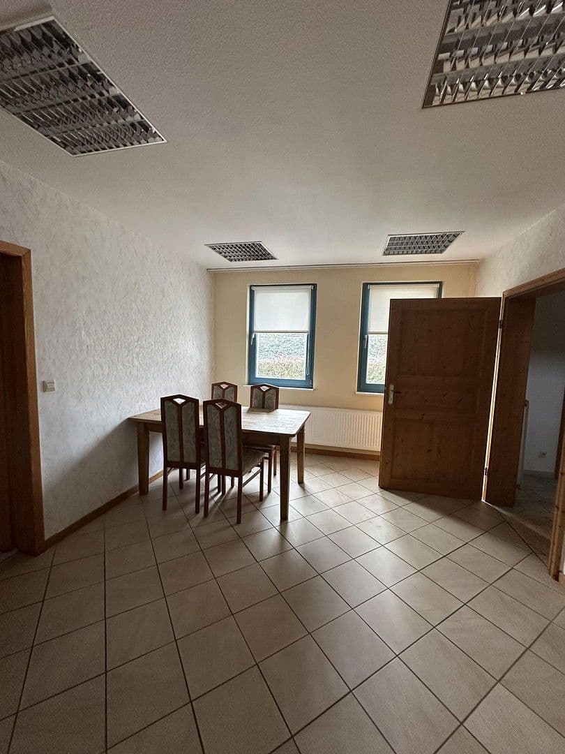 house to rent, 220 m², Hauptstraße 38, Rom, Mecklenburg-Vorpommern house to rent, 220 m², Hauptstraße 38, Rom, Mecklenburg-Vorpommern