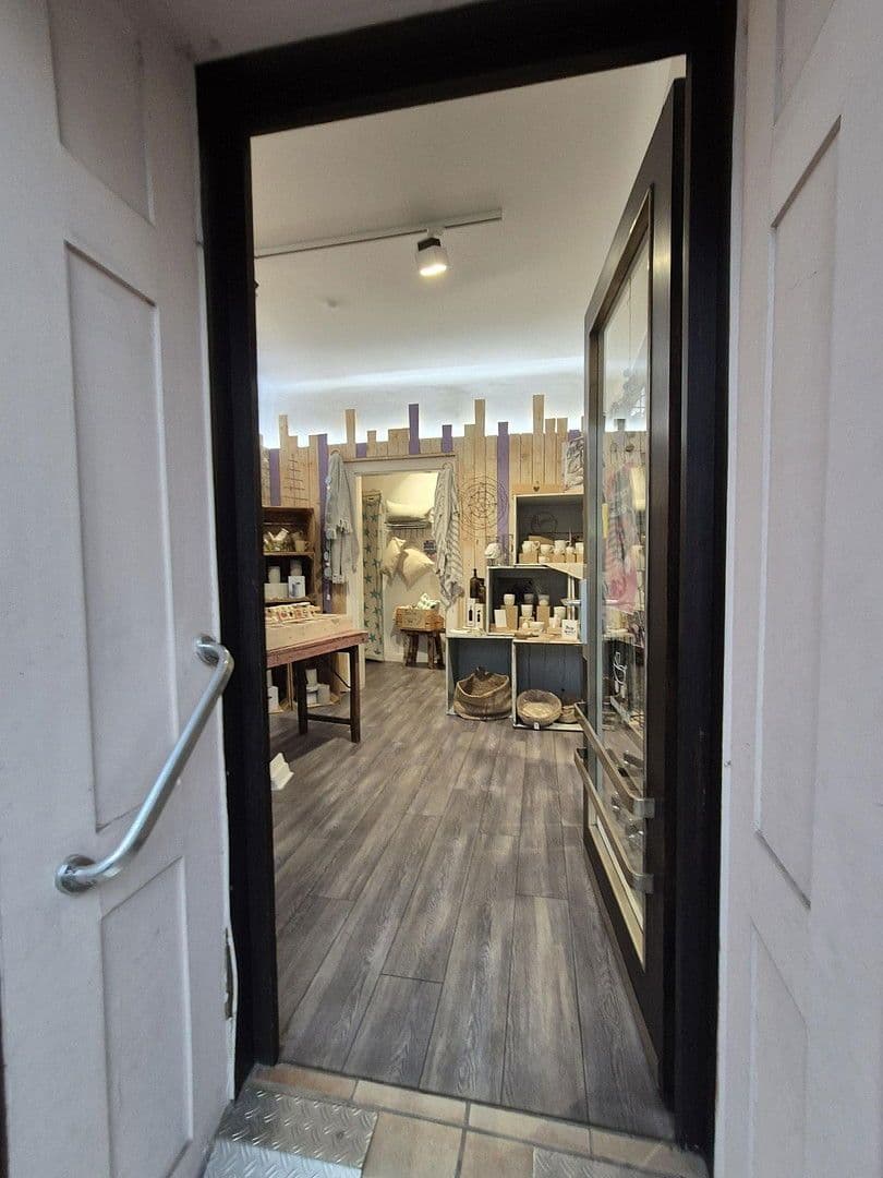 non-residential property to rent, 35 m², Staigerstr. 21, Stuttgart, Baden-Württemberg non-residential property to rent, 35 m², Staigerstr. 21, Stuttgart, Baden-Württemberg