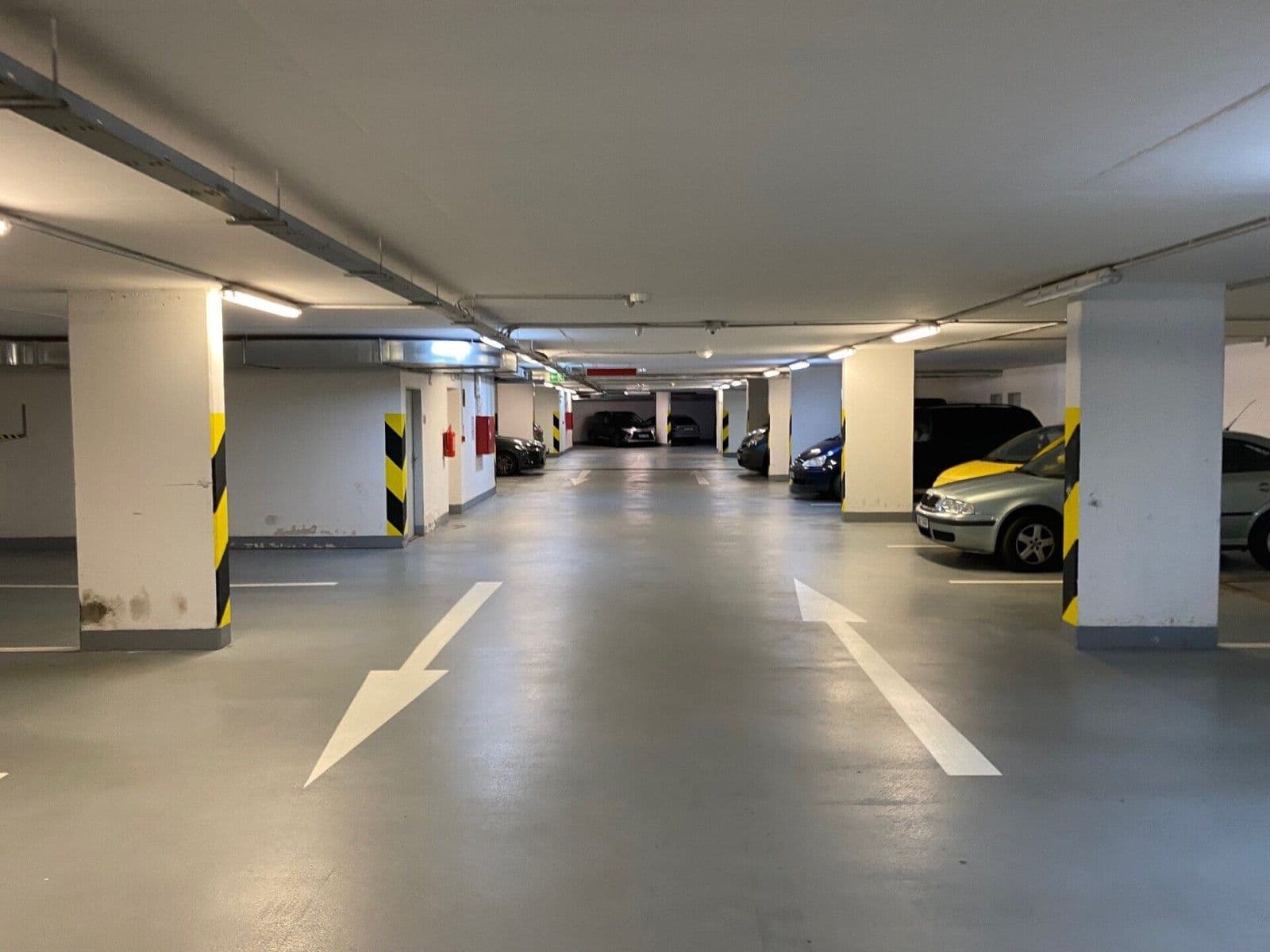 garage to rent, 17 m², Bratislavská, Prague, Prague garage to rent, 17 m², Bratislavská, Prague, Prague