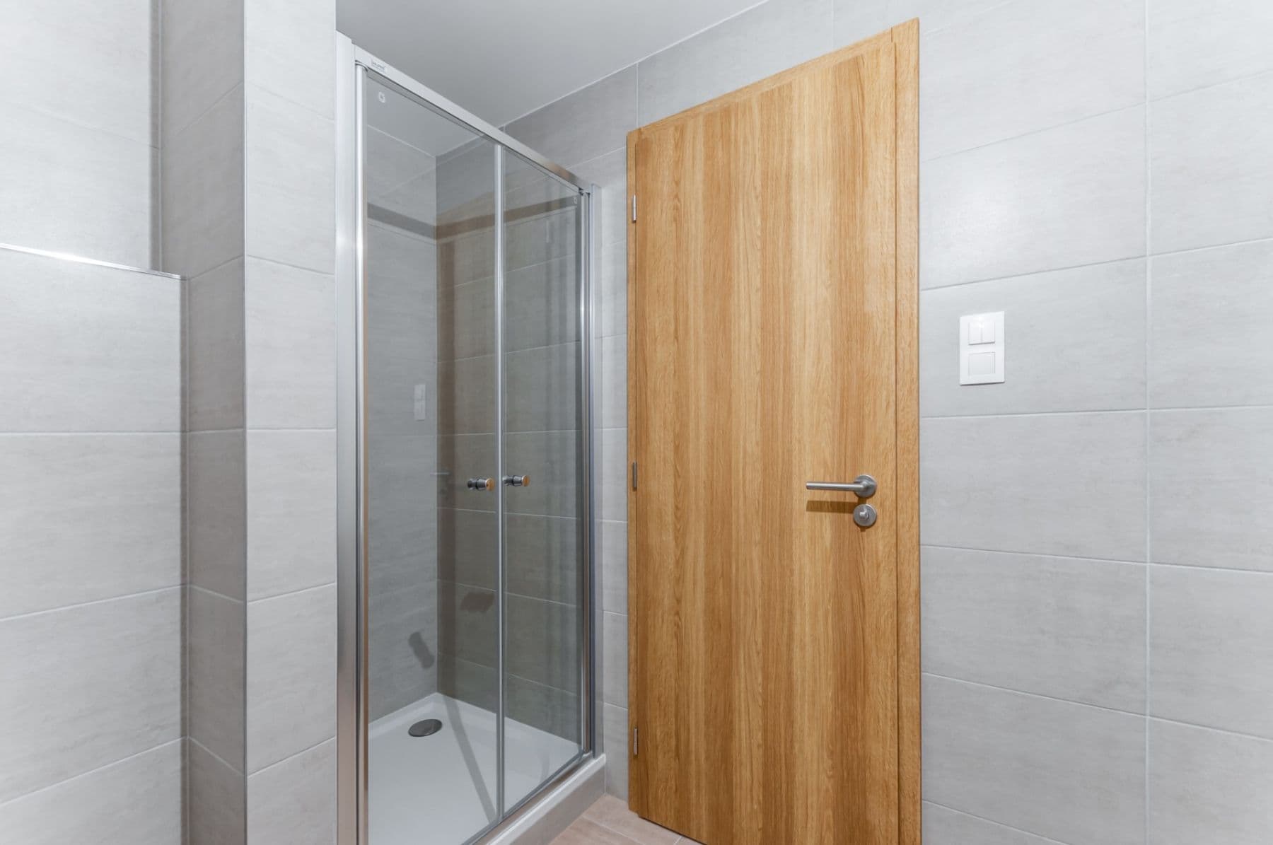 Studio flat to rent, 34 m², Moravcových, Prague, Prague Studio flat to rent, 34 m², Moravcových, Prague, Prague