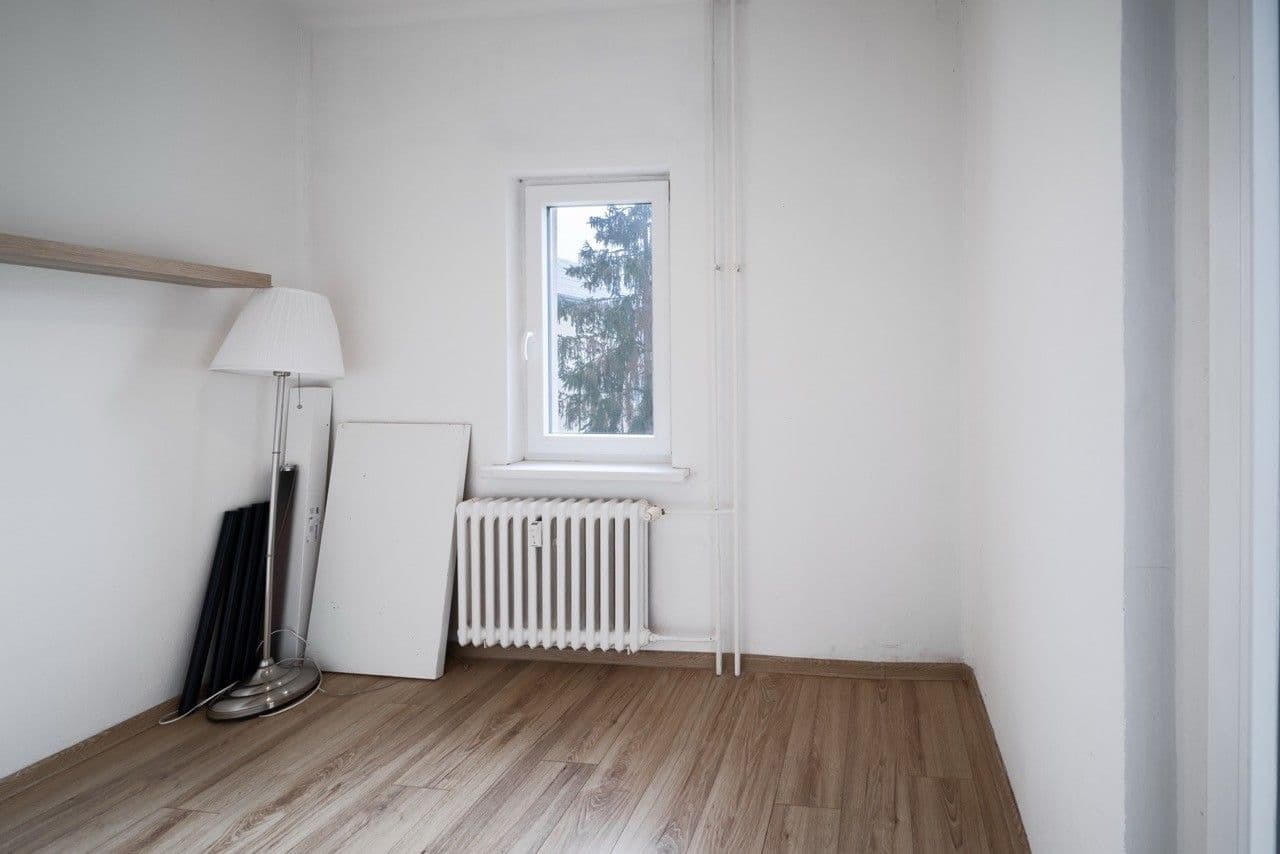 3 bedroom flat to rent, 70 m², U Stadiónu, Ústí nad Labem, Ústecký Region 3 bedroom flat to rent, 70 m², U Stadiónu, Ústí nad Labem, Ústecký Region