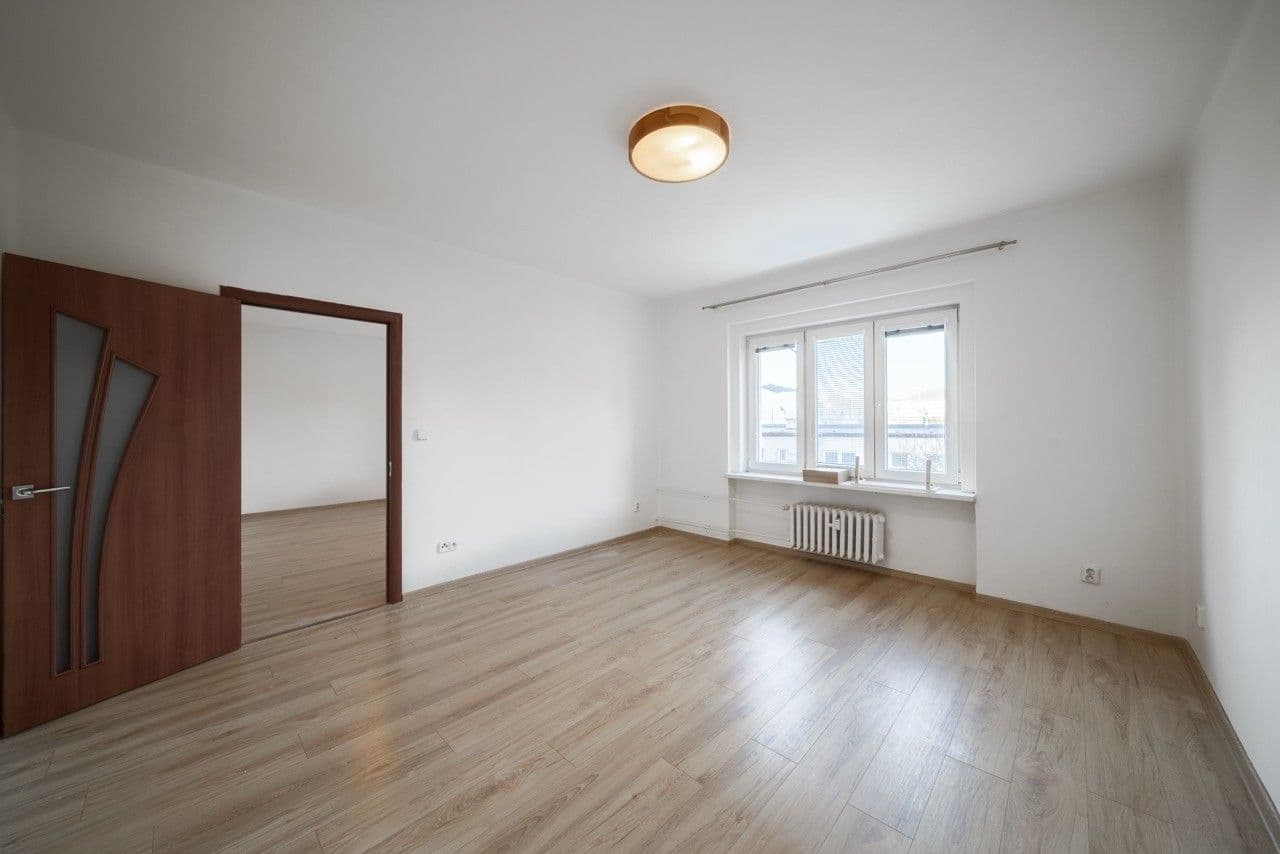 3 bedroom flat to rent, 70 m², U Stadiónu, Ústí nad Labem, Ústecký Region 3 bedroom flat to rent, 70 m², U Stadiónu, Ústí nad Labem, Ústecký Region