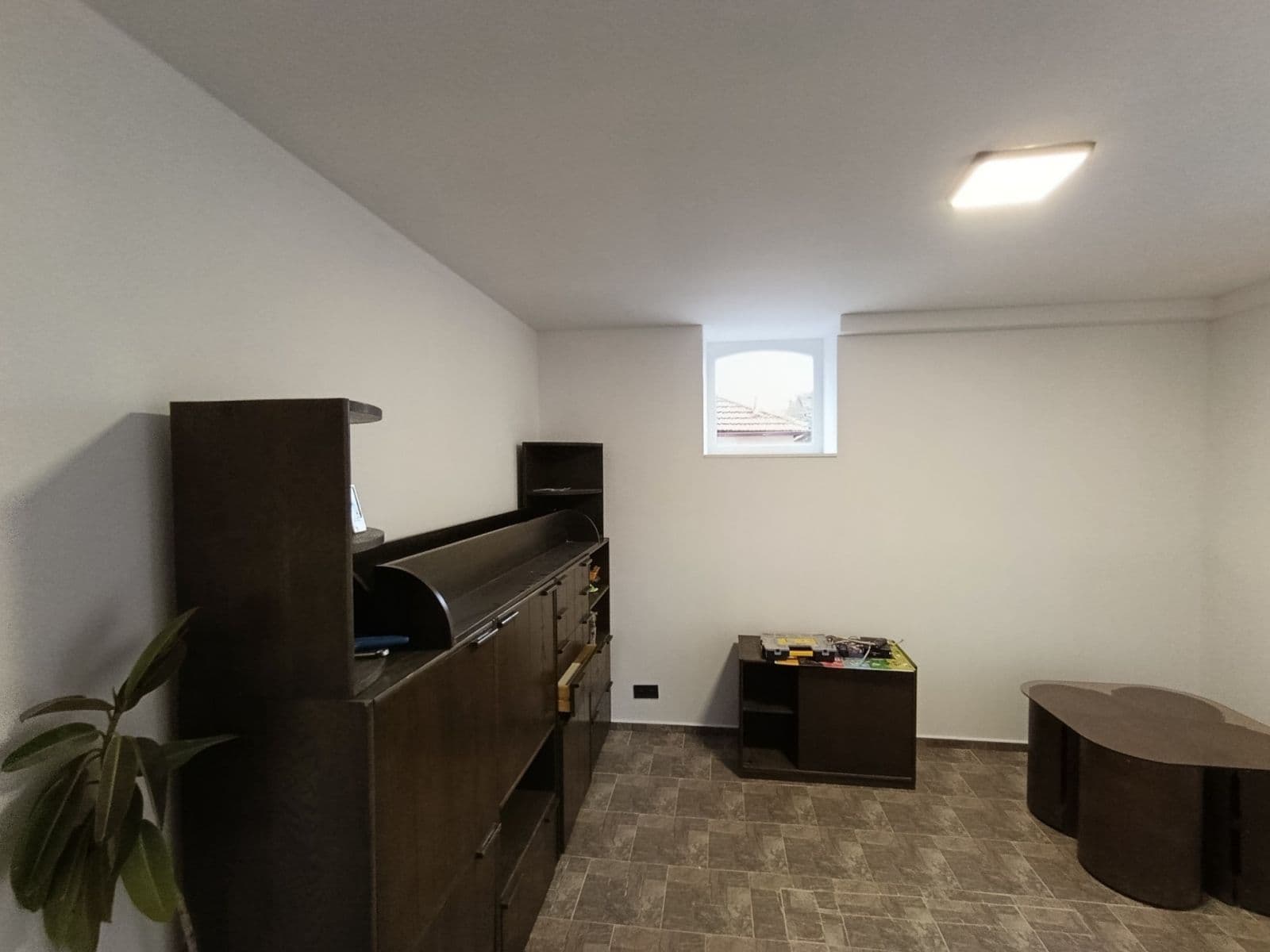 4 bedroom flat to rent, 120 m², Plchov, Středočeský Region 4 bedroom flat to rent, 120 m², Plchov, Středočeský Region