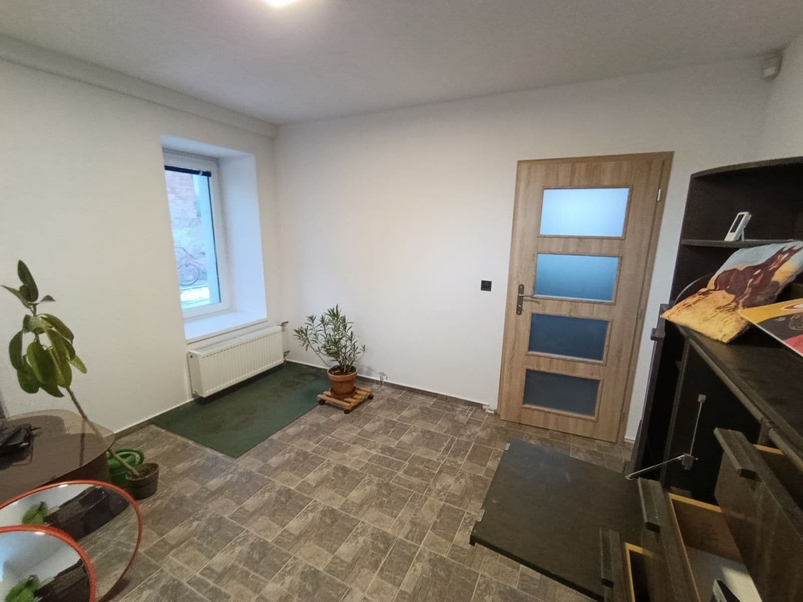 4 bedroom flat to rent, 120 m², Plchov, Středočeský Region 4 bedroom flat to rent, 120 m², Plchov, Středočeský Region