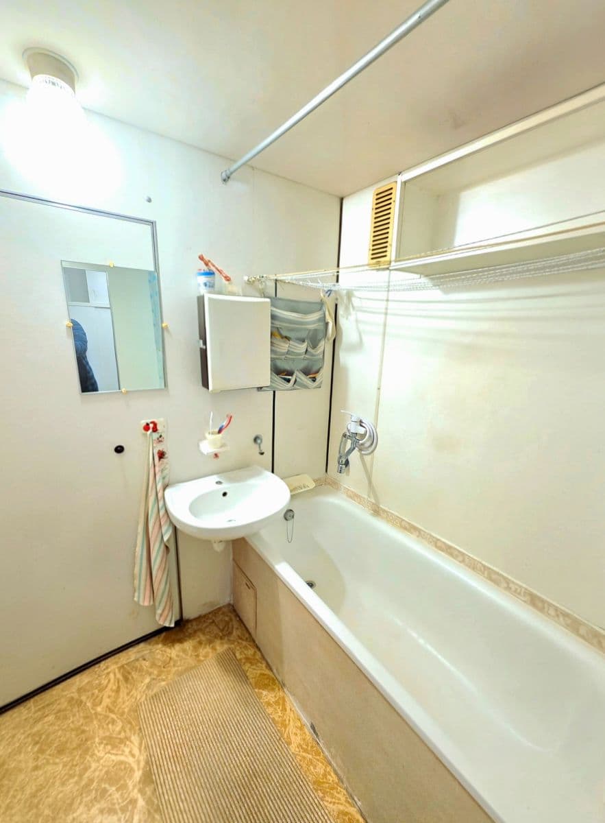 2 bedroom flat to rent, 45 m², Pod Homolkou, Beroun, Středočeský Region 2 bedroom flat to rent, 45 m², Pod Homolkou, Beroun, Středočeský Region