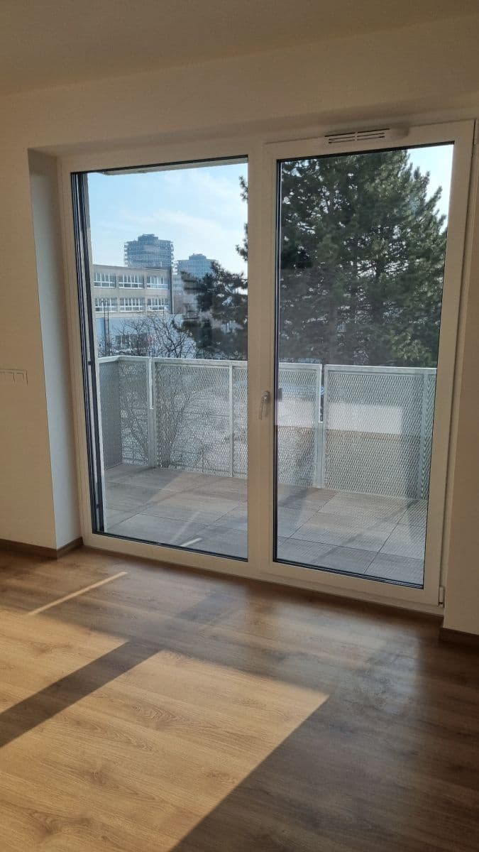 2 bedroom flat to rent, 57 m², Nové Mesto, Bratislavský Region 2 bedroom flat to rent, 57 m², Nové Mesto, Bratislavský Region