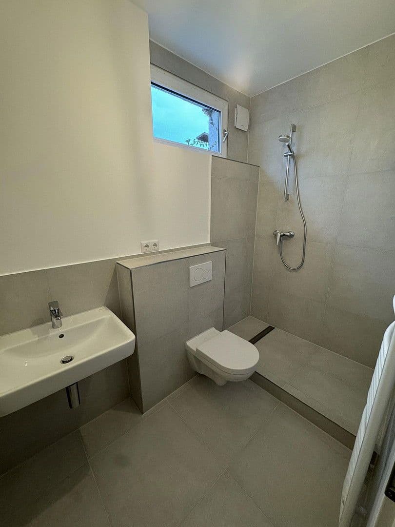 3 bedroom flat to rent, 75 m², Rheinstraße 214, Ingelheim am Rhein, Rhineland-Palatinate 3 bedroom flat to rent, 75 m², Rheinstraße 214, Ingelheim am Rhein, Rhineland-Palatinate