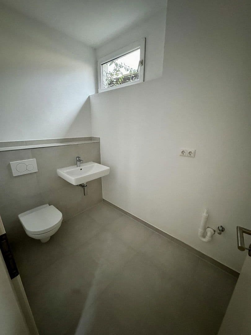 3 bedroom flat to rent, 75 m², Rheinstraße 214, Ingelheim am Rhein, Rhineland-Palatinate 3 bedroom flat to rent, 75 m², Rheinstraße 214, Ingelheim am Rhein, Rhineland-Palatinate