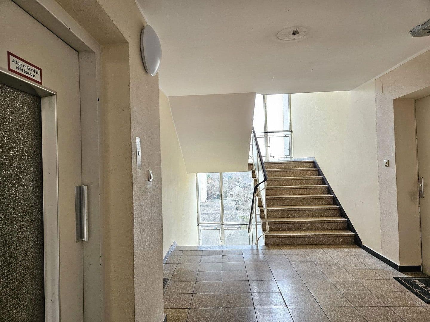 2 bedroom flat to rent, 68 m², Agnes-Bernauer-Straße 73, München, Bavaria 2 bedroom flat to rent, 68 m², Agnes-Bernauer-Straße 73, München, Bavaria