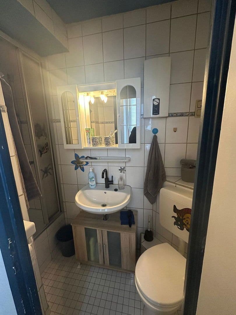 house to rent, 65 m², Katharinenstraße 73, Oberhausen, North Rhine-Westphalia house to rent, 65 m², Katharinenstraße 73, Oberhausen, North Rhine-Westphalia