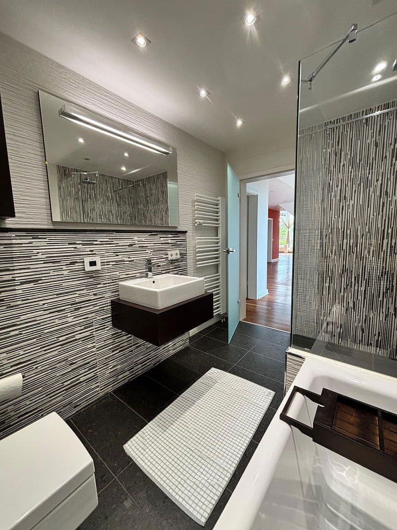 5 bedroom flat for sale, 143 m², Essen, North Rhine-Westphalia 5 bedroom flat for sale, 143 m², Essen, North Rhine-Westphalia