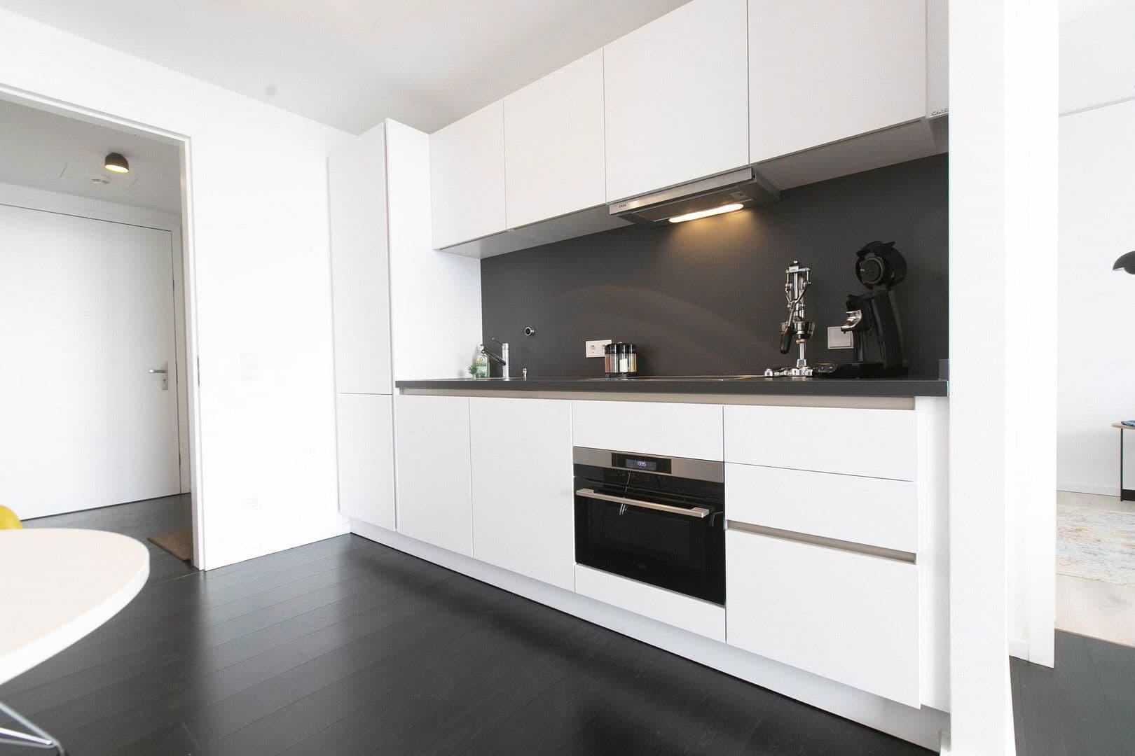 2 bedroom flat to rent, 57 m², Europa Allee 2, Frankfurt, Hesse 2 bedroom flat to rent, 57 m², Europa Allee 2, Frankfurt, Hesse