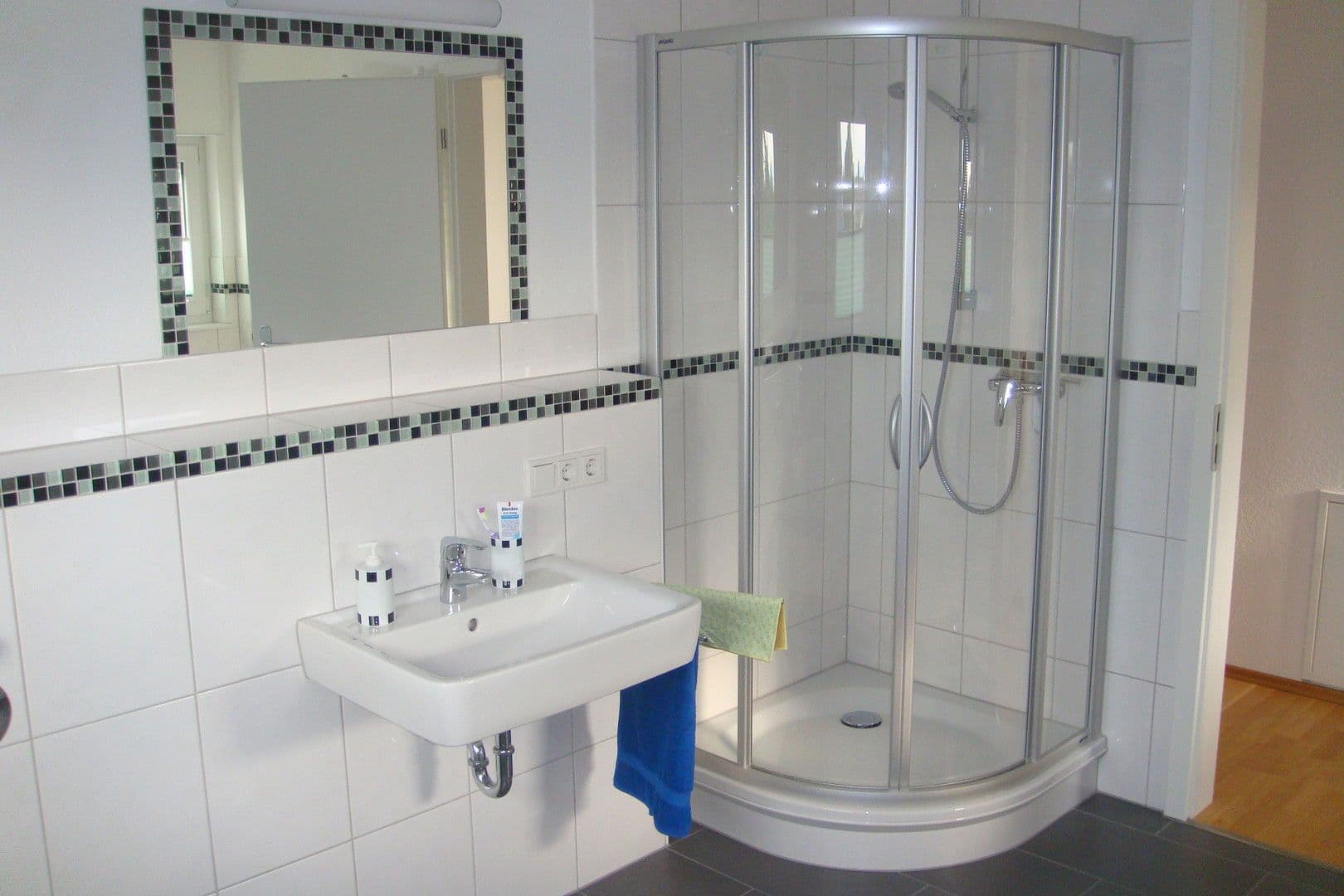 3 bedroom with open-plan kitchen flat to rent, 135 m², Erzhausen, Hesse 3 bedroom with open-plan kitchen flat to rent, 135 m², Erzhausen, Hesse