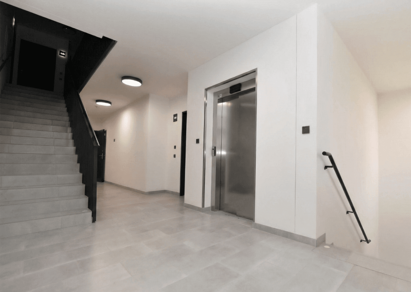 1 bedroom with open-plan kitchen flat to rent, 55 m², Čakovická, Prague, Prague 1 bedroom with open-plan kitchen flat to rent, 55 m², Čakovická, Prague, Prague