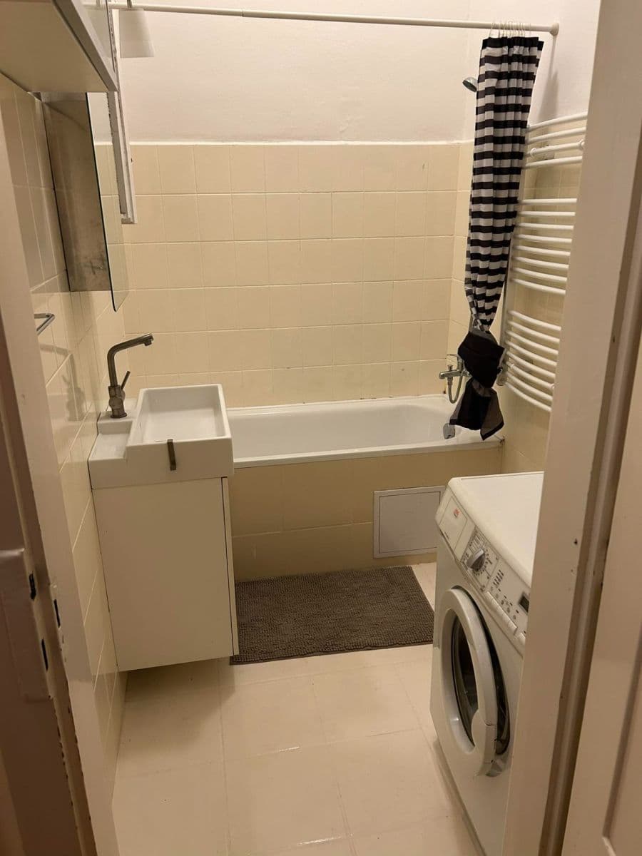 2 bedroom flat to rent, 50 m², Na Folimance, Prague, Prague 2 bedroom flat to rent, 50 m², Na Folimance, Prague, Prague