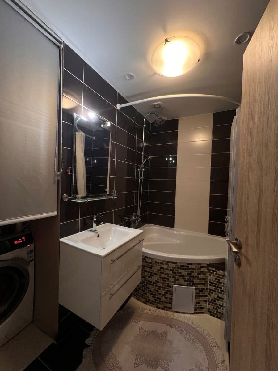 4 bedroom flat for sale, 85 m², Budovatelů, Jablonec nad Nisou, Liberecký Region 4 bedroom flat for sale, 85 m², Budovatelů, Jablonec nad Nisou, Liberecký Region