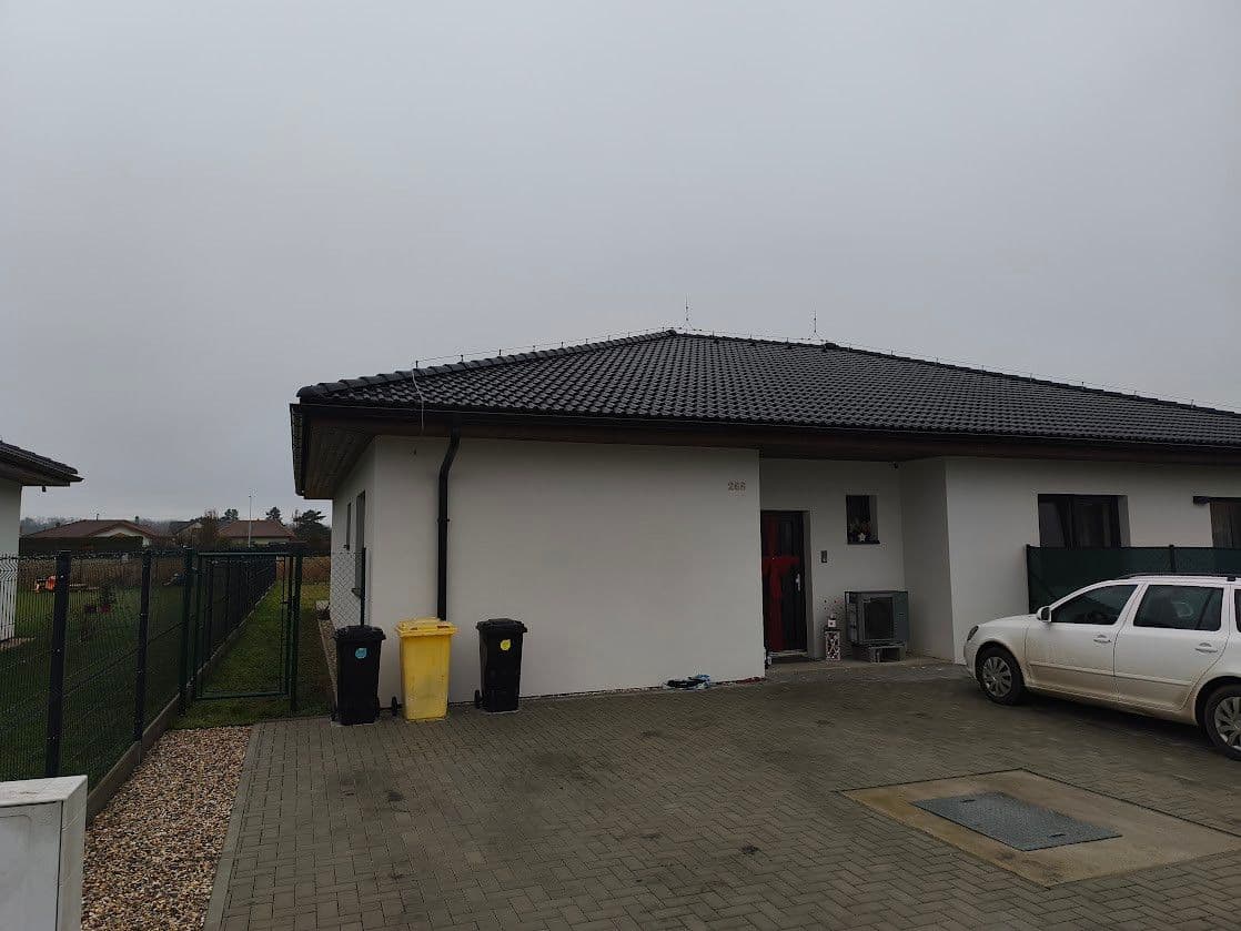 1 bedroom with open-plan kitchen flat to rent, 49 m², U Luk, Tišice, Středočeský Region 1 bedroom with open-plan kitchen flat to rent, 49 m², U Luk, Tišice, Středočeský Region