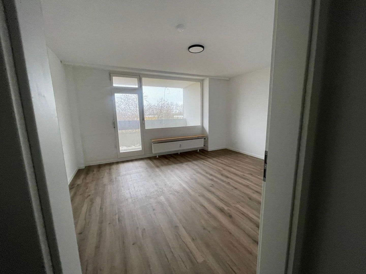 3 bedroom flat to rent, 109 m², Alzeyer Str. 1, Frankfurt, Hesse 3 bedroom flat to rent, 109 m², Alzeyer Str. 1, Frankfurt, Hesse