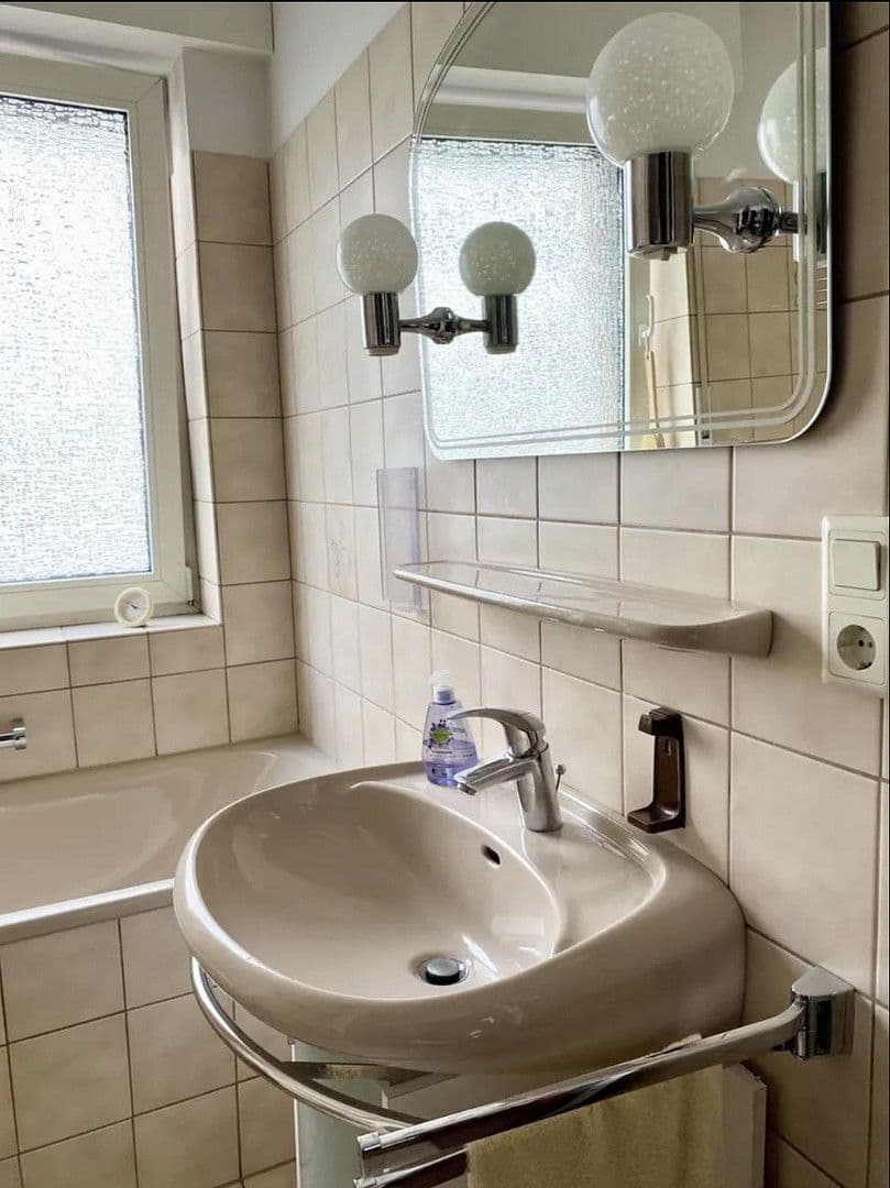 3 bedroom flat to rent, 85 m², Bahlenstrasse 183, Düsseldorf, North Rhine-Westphalia 3 bedroom flat to rent, 85 m², Bahlenstrasse 183, Düsseldorf, North Rhine-Westphalia