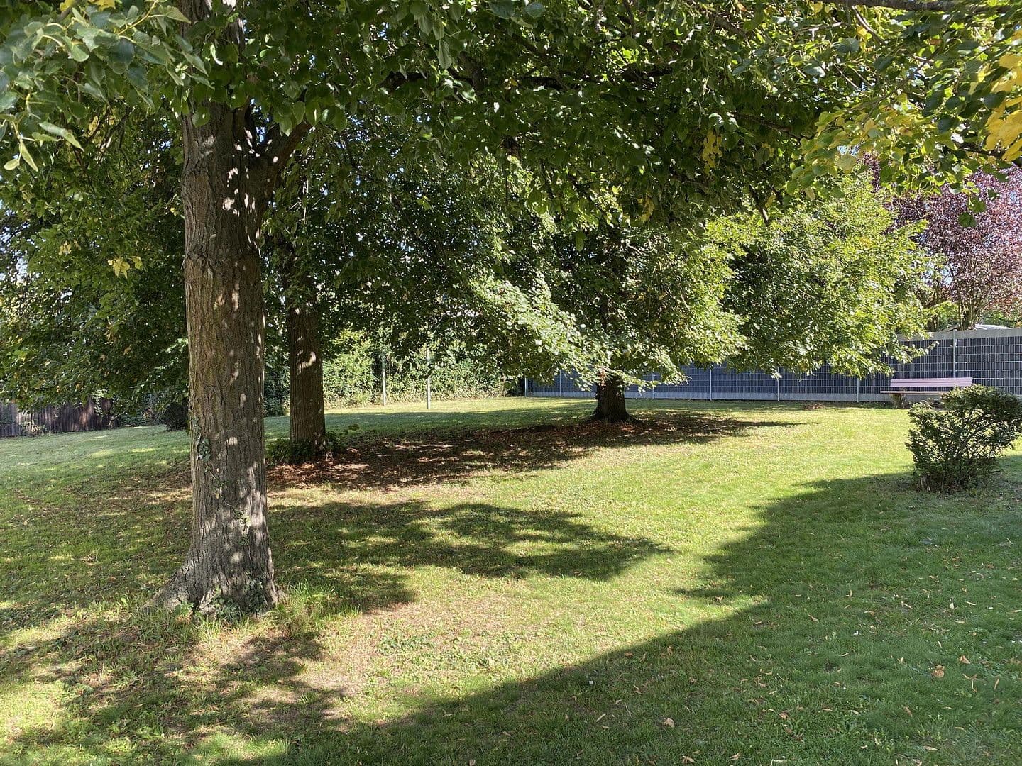 house for sale, 900 m², Weetzer Kirchweg 6, Ronnenberg, Lower Saxony house for sale, 900 m², Weetzer Kirchweg 6, Ronnenberg, Lower Saxony