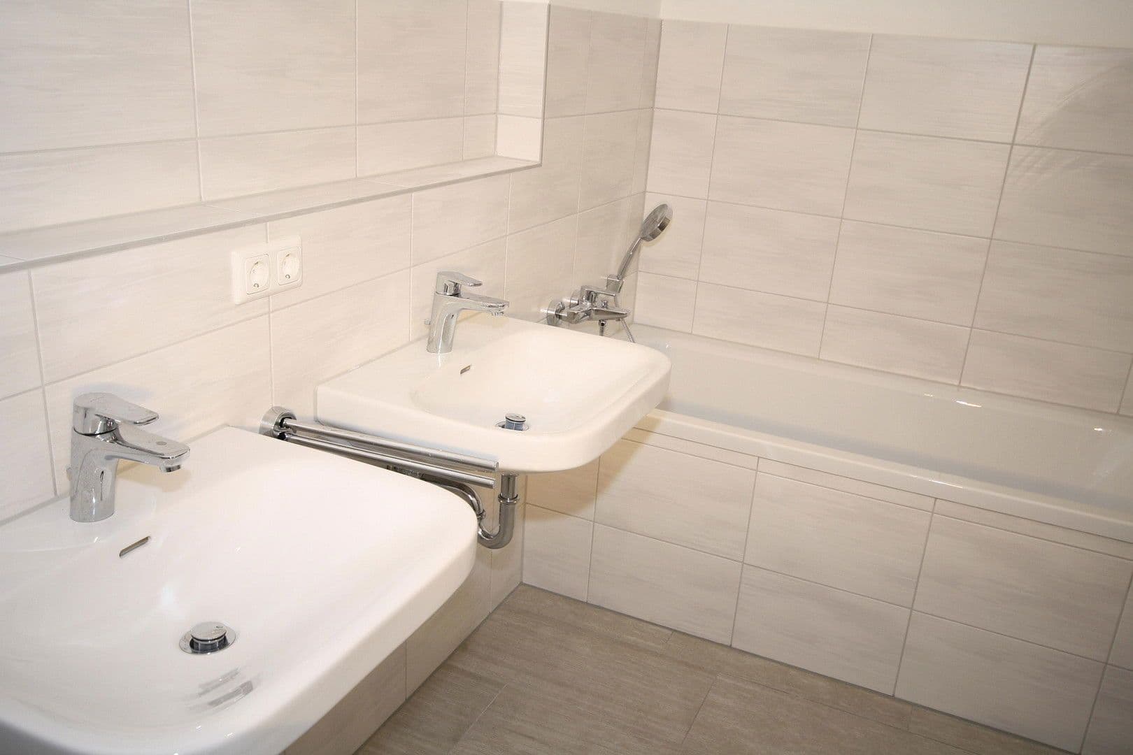 4 bedroom flat to rent, 101 m², Gothaer Straße 34, Suhl, Thuringia 4 bedroom flat to rent, 101 m², Gothaer Straße 34, Suhl, Thuringia