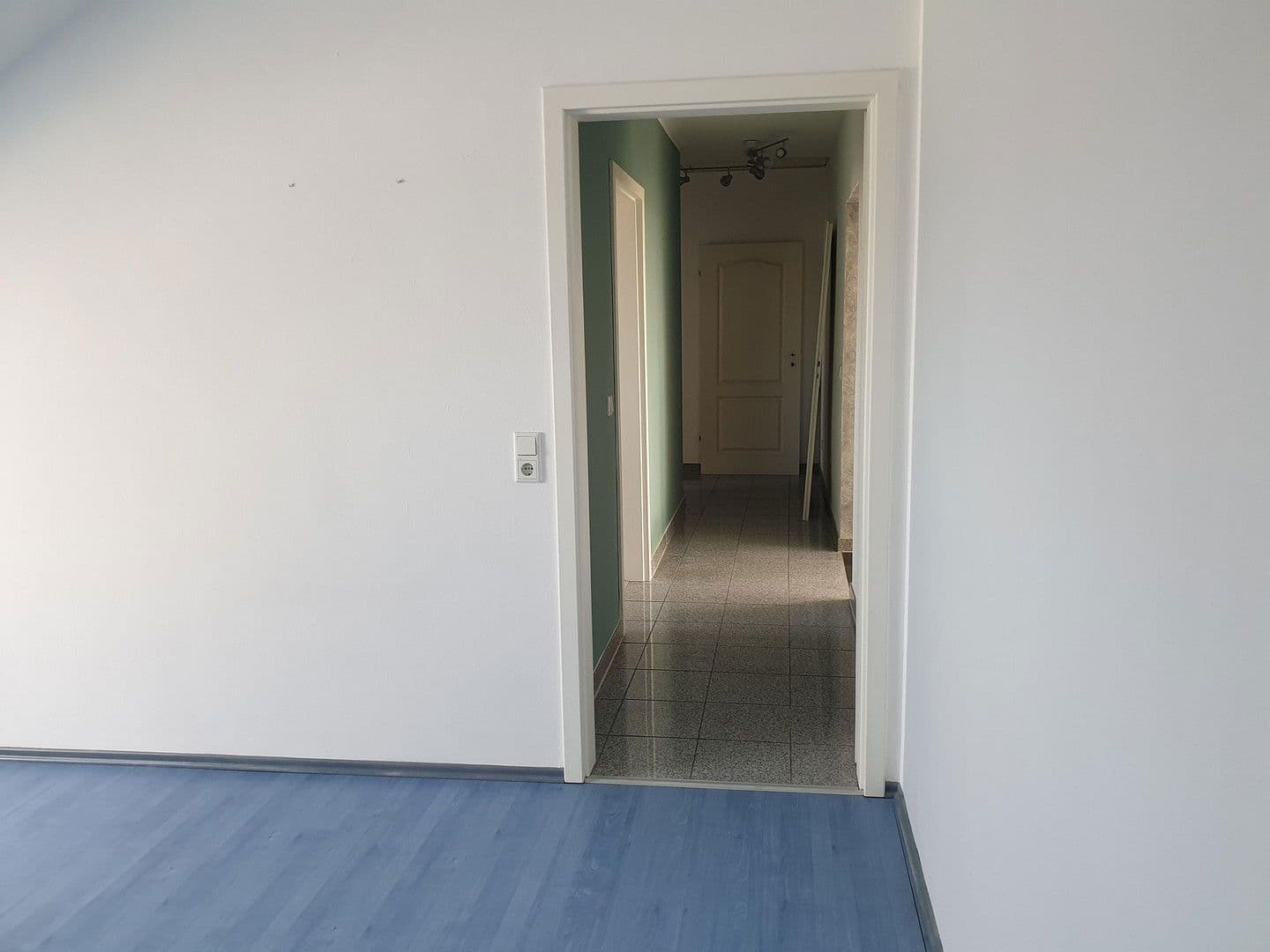 3 bedroom flat for sale, 85 m², Langenfeld (Rheinland), North Rhine-Westphalia 3 bedroom flat for sale, 85 m², Langenfeld (Rheinland), North Rhine-Westphalia