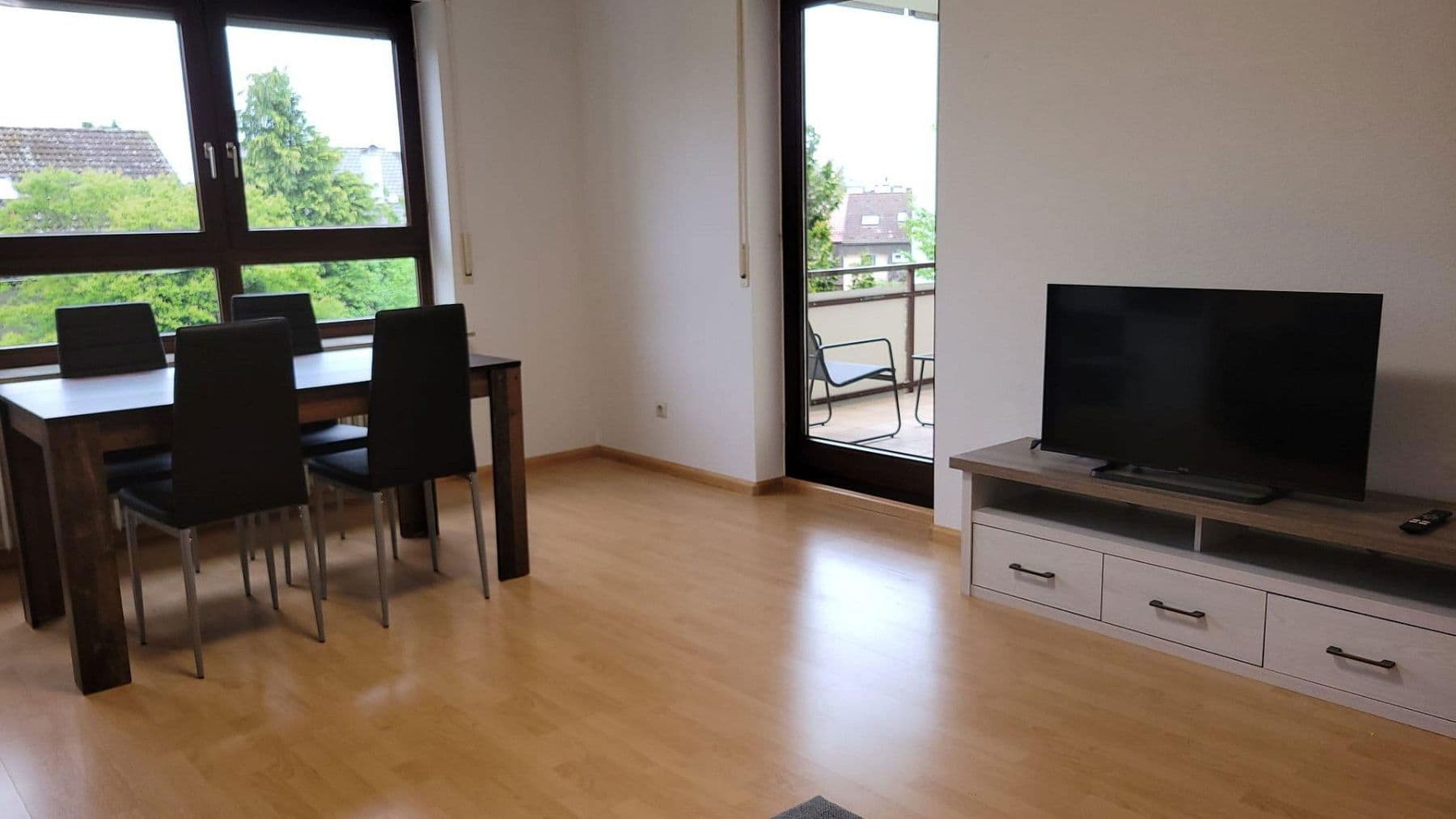 2 bedroom with open-plan kitchen flat to rent, 92 m², Offenburger Straße 37, Böblingen, Baden-Württemberg 2 bedroom with open-plan kitchen flat to rent, 92 m², Offenburger Straße 37, Böblingen, Baden-Württemberg