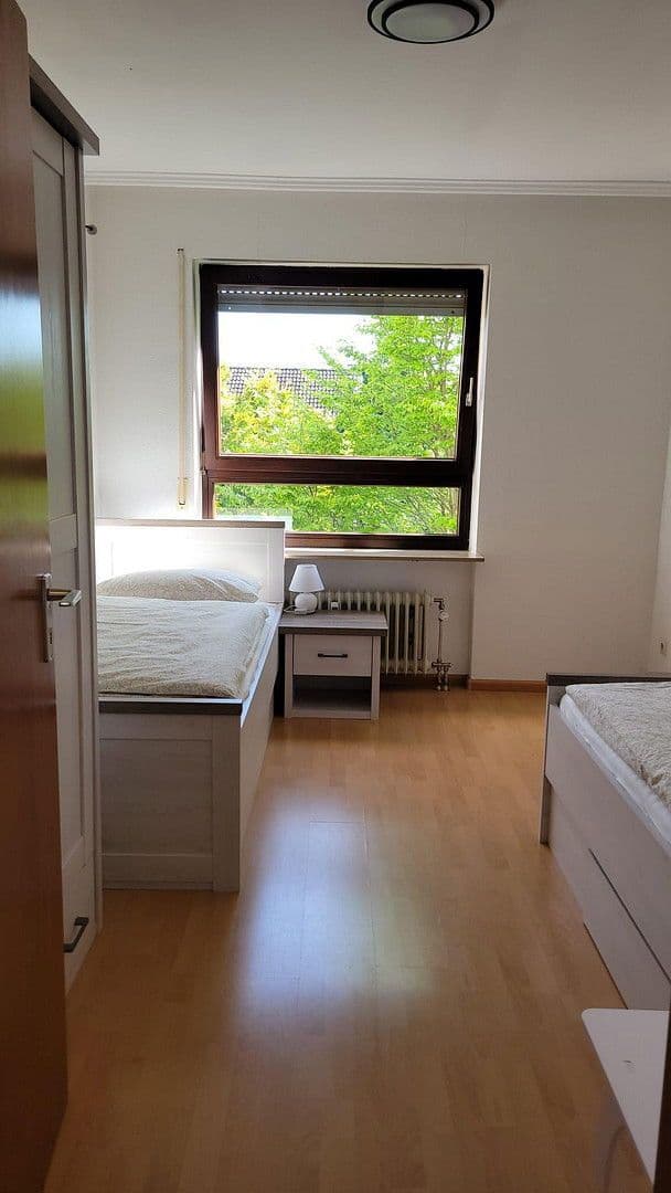 2 bedroom with open-plan kitchen flat to rent, 92 m², Offenburger Straße 37, Böblingen, Baden-Württemberg 2 bedroom with open-plan kitchen flat to rent, 92 m², Offenburger Straße 37, Böblingen, Baden-Württemberg