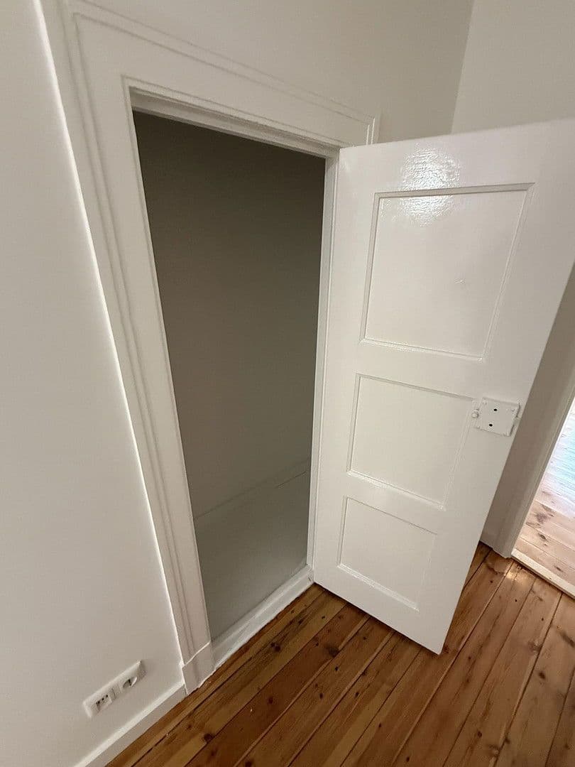 5 bedroom flat to rent, 105 m², Schlangenbader Straße, Berlin, Berlin 5 bedroom flat to rent, 105 m², Schlangenbader Straße, Berlin, Berlin