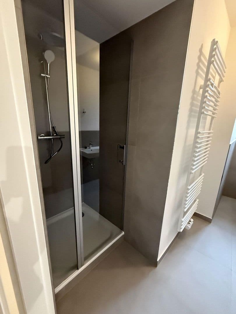 5 bedroom flat to rent, 105 m², Schlangenbader Straße, Berlin, Berlin 5 bedroom flat to rent, 105 m², Schlangenbader Straße, Berlin, Berlin