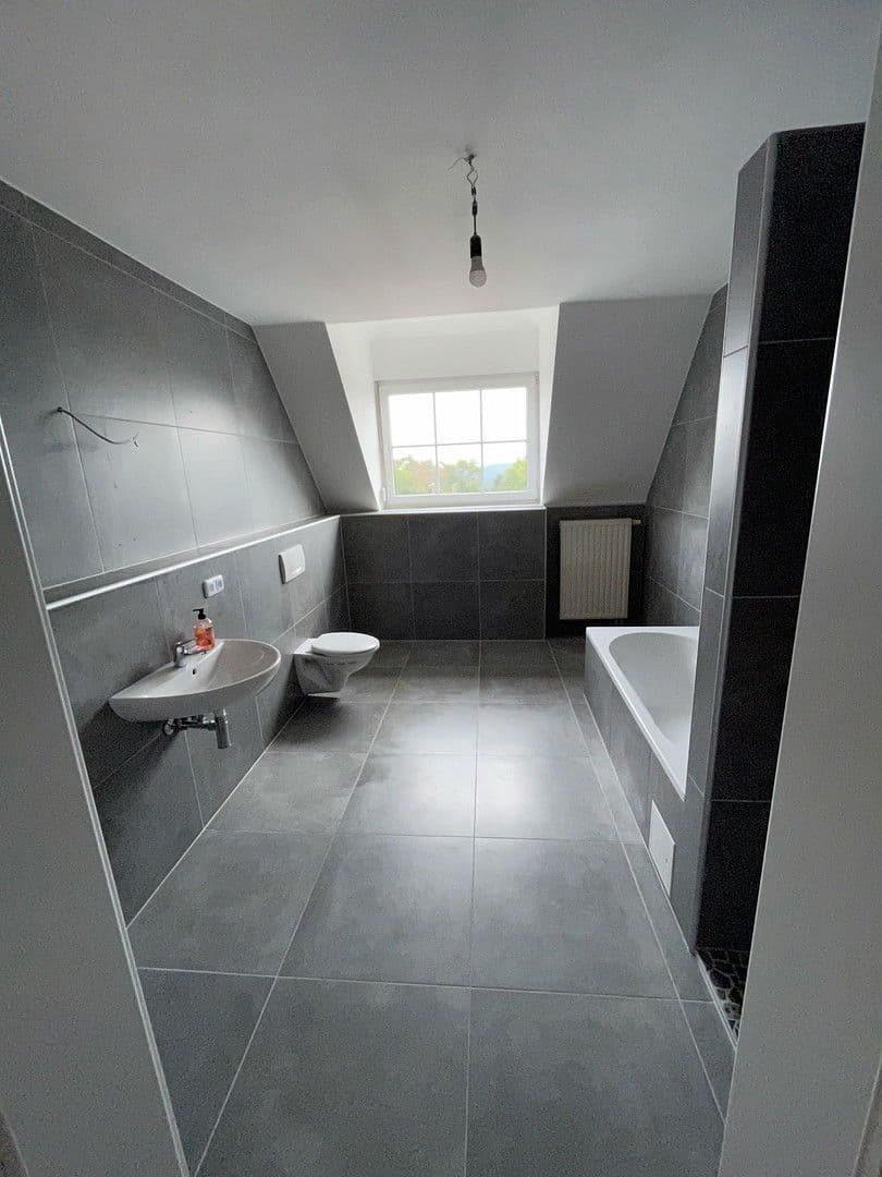 3 bedroom with open-plan kitchen flat to rent, 193 m², Bergstraße 16, Carlsberg, Rhineland-Palatinate 3 bedroom with open-plan kitchen flat to rent, 193 m², Bergstraße 16, Carlsberg, Rhineland-Palatinate