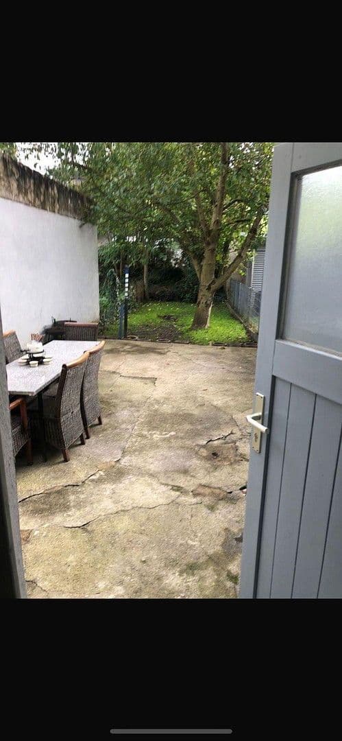 Studio flat to rent, 44 m², Sudstraße 12, Saarbrücken, Saarland Studio flat to rent, 44 m², Sudstraße 12, Saarbrücken, Saarland