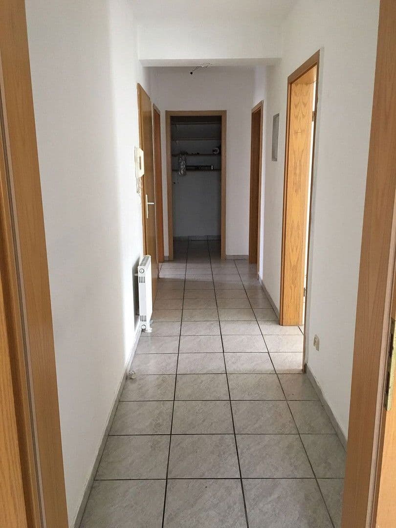 3 bedroom flat to rent, 83 m², Rüsselsheim am Main, Hesse 3 bedroom flat to rent, 83 m², Rüsselsheim am Main, Hesse