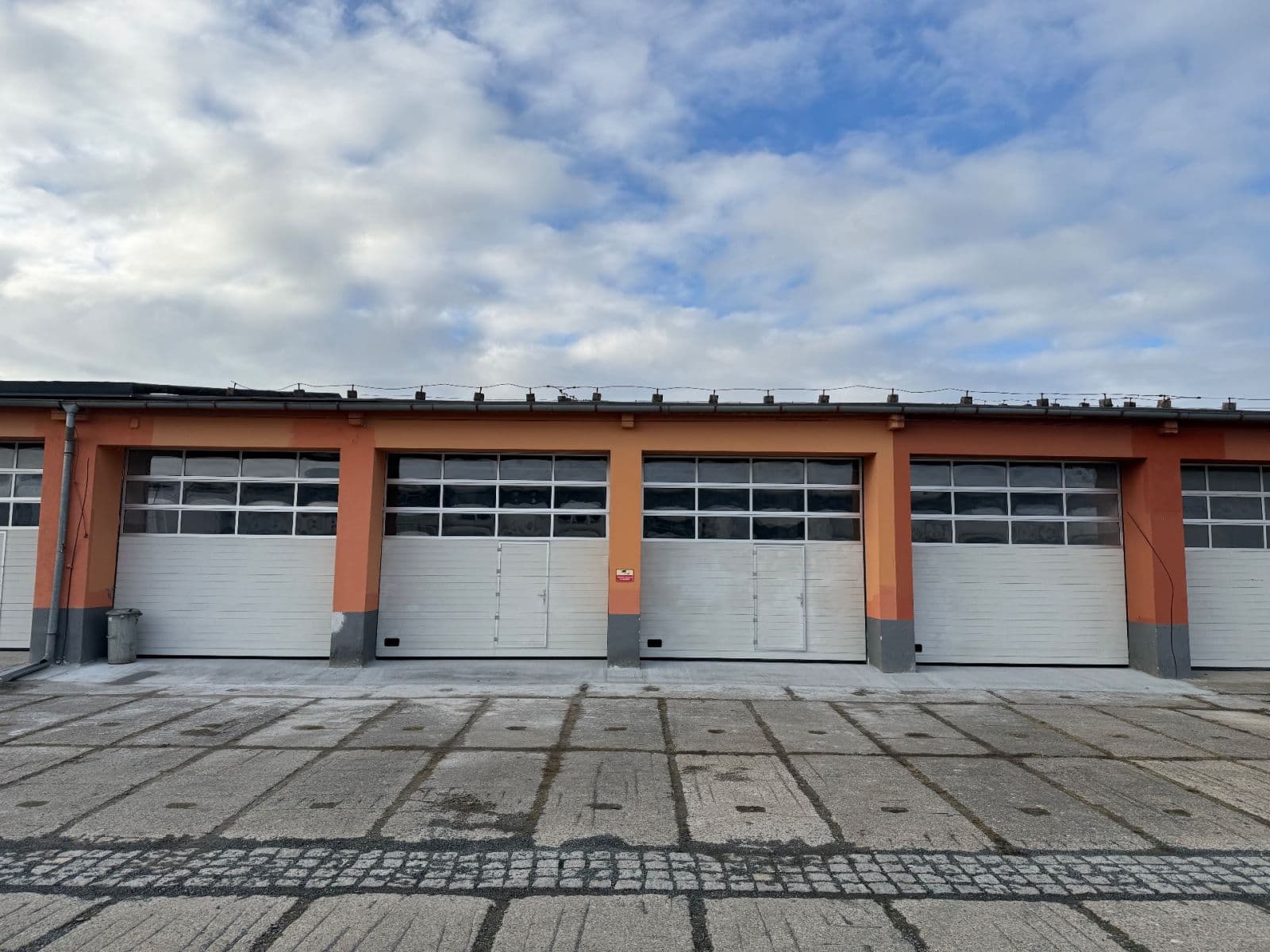 garage to rent, 340 m², Domažlice, Plzeňský Region garage to rent, 340 m², Domažlice, Plzeňský Region