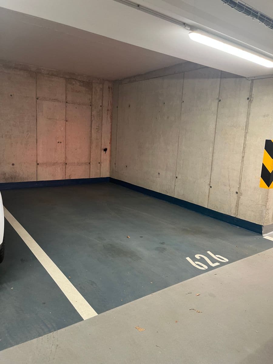 garage to rent, 16 m², U Hostavického potoka, Prague, Prague garage to rent, 16 m², U Hostavického potoka, Prague, Prague