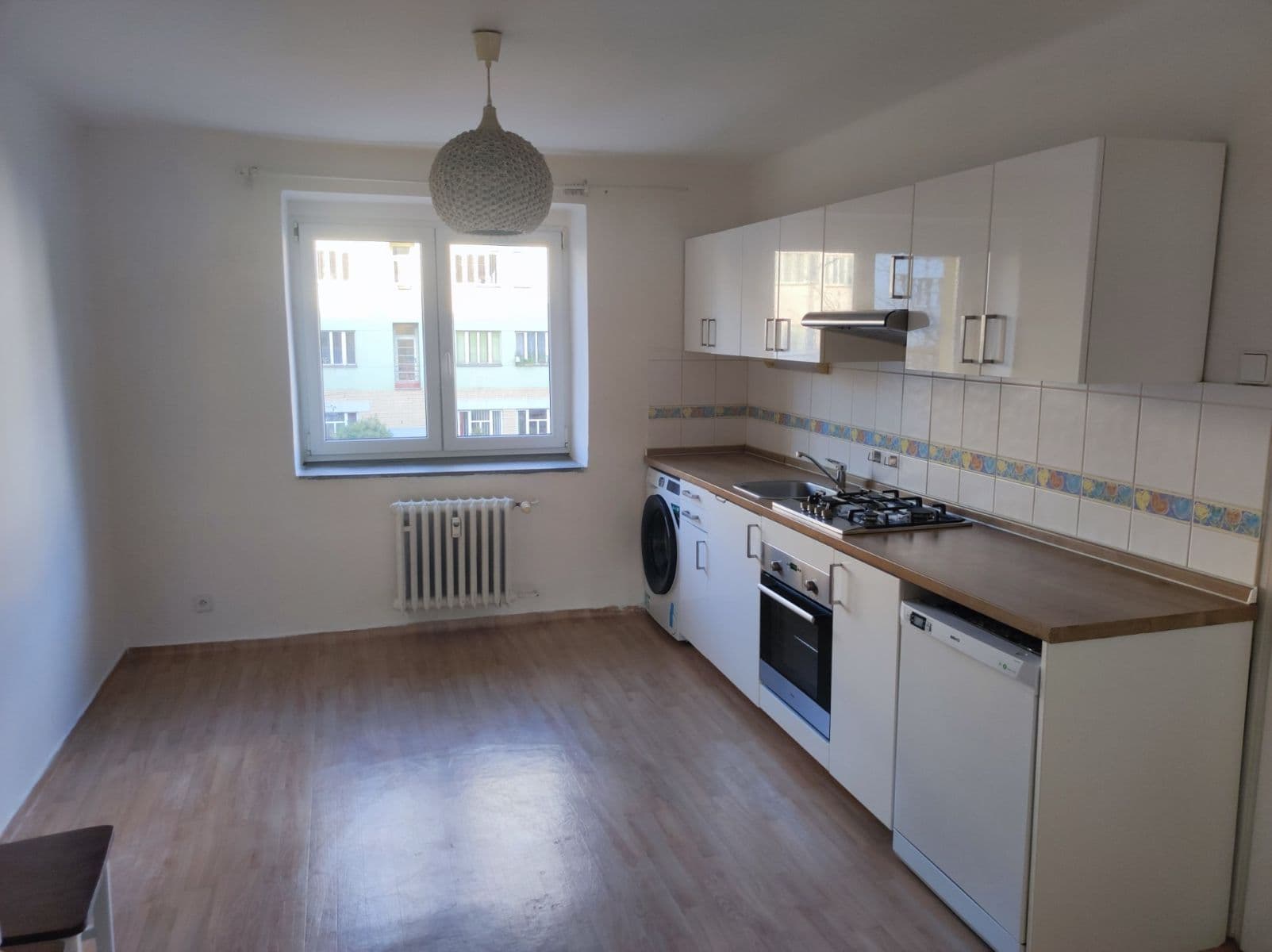 2 bedroom flat to rent, 50 m², Jeremenkova, Prague, Prague 2 bedroom flat to rent, 50 m², Jeremenkova, Prague, Prague