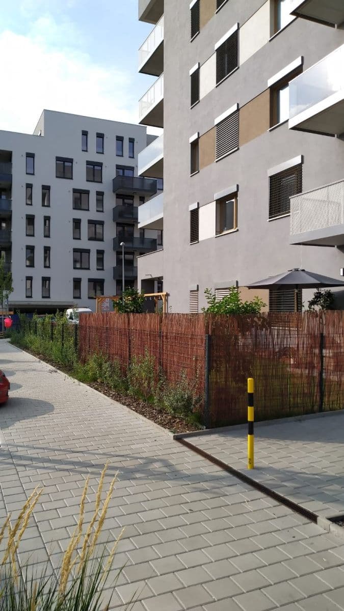 Studio flat to rent, 34 m², Waltariho, Prague, Prague Studio flat to rent, 34 m², Waltariho, Prague, Prague