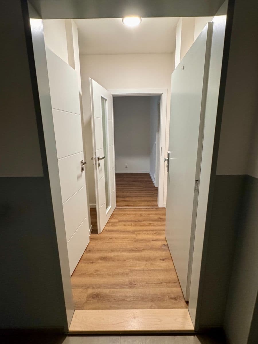 1 bedroom flat to rent, 41 m², Na Mokřině, Prague, Prague 1 bedroom flat to rent, 41 m², Na Mokřině, Prague, Prague