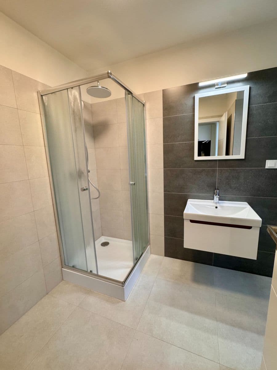 1 bedroom flat to rent, 41 m², Na Mokřině, Prague, Prague 1 bedroom flat to rent, 41 m², Na Mokřině, Prague, Prague