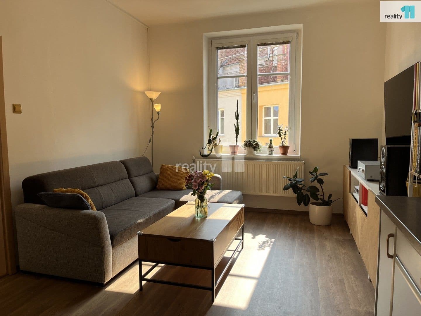 1 bedroom with open-plan kitchen flat to rent, 51 m², Čechova, Plzeň, Plzeňský Region 1 bedroom with open-plan kitchen flat to rent, 51 m², Čechova, Plzeň, Plzeňský Region