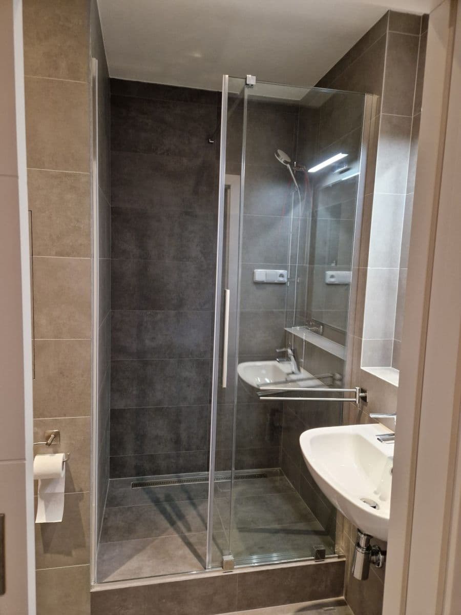 Studio flat to rent, 31 m², Benkova, Prague, Prague Studio flat to rent, 31 m², Benkova, Prague, Prague