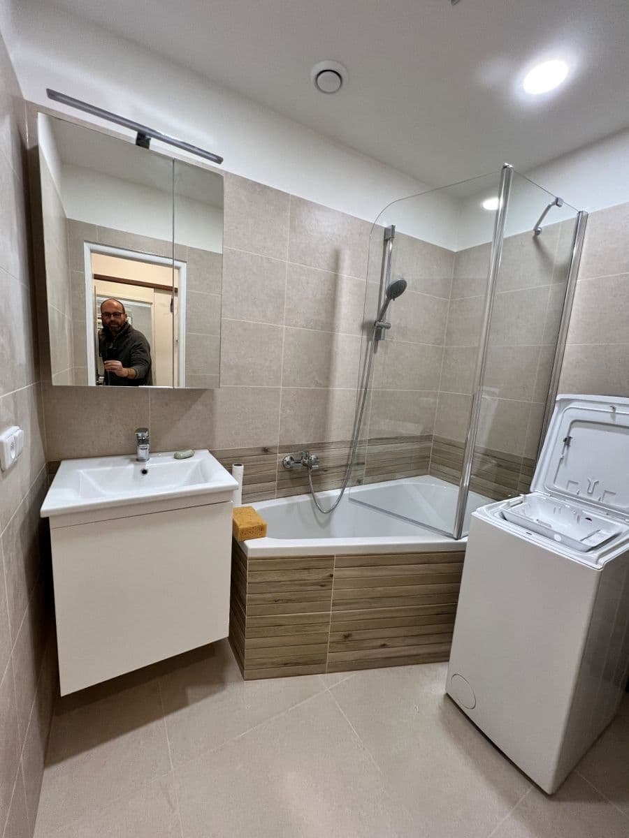 2 bedroom flat to rent, 53 m², Na Míčánce, Prague, Prague 2 bedroom flat to rent, 53 m², Na Míčánce, Prague, Prague