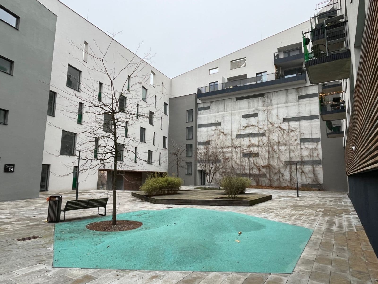 1 bedroom with open-plan kitchen flat to rent, 55 m², Papírnická, Plzeň, Plzeňský Region 1 bedroom with open-plan kitchen flat to rent, 55 m², Papírnická, Plzeň, Plzeňský Region