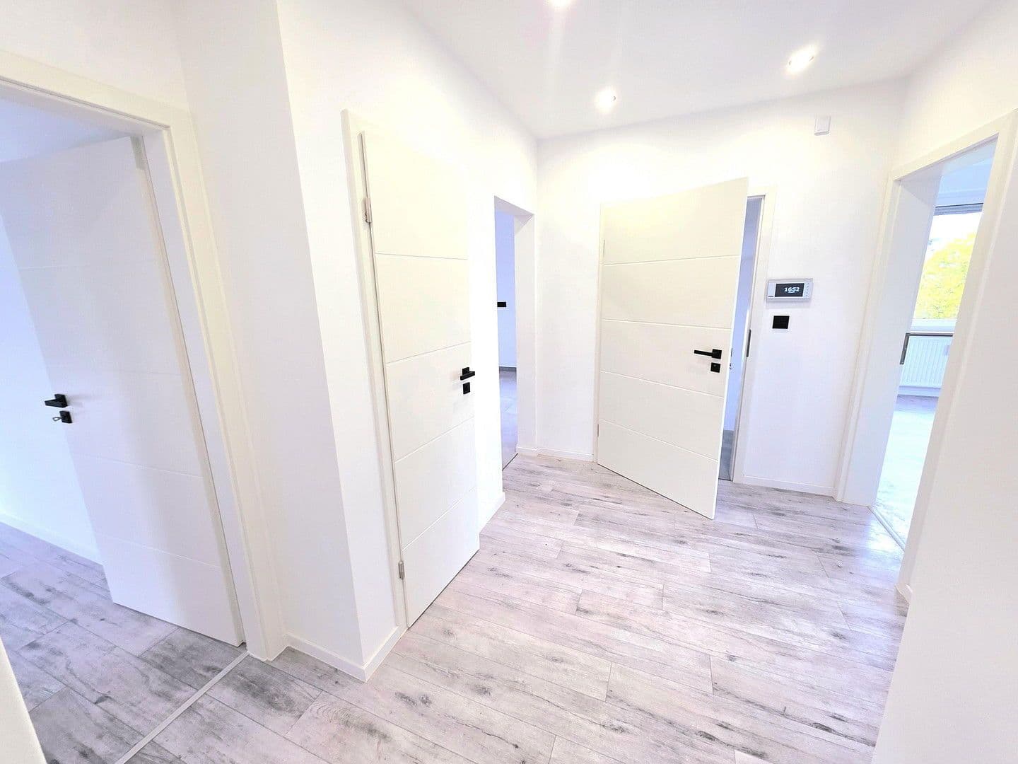 3 bedroom with open-plan kitchen flat to rent, 100 m², Obereisesheimerstraße 21, Heilbronn Neckargartach, Baden-Württemberg 3 bedroom with open-plan kitchen flat to rent, 100 m², Obereisesheimerstraße 21, Heilbronn Neckargartach, Baden-Württemberg