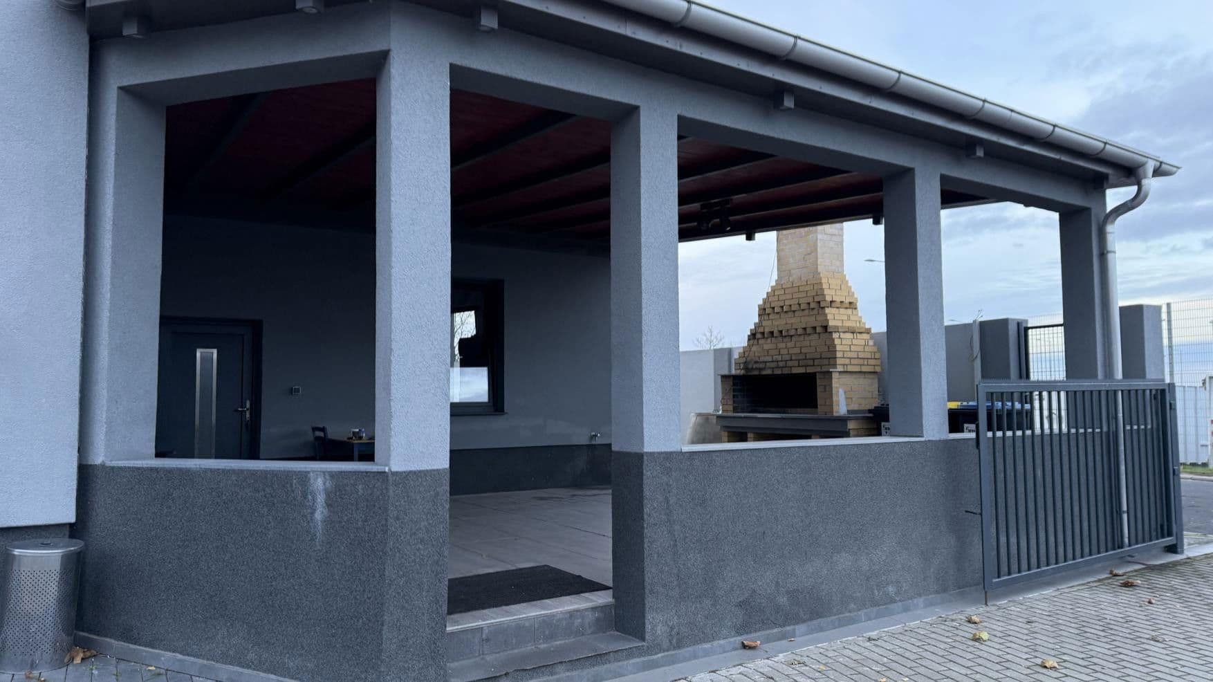 non-residential property for sale, 1,582 m², Hilchenbacherstrasse 15, Krostitz, Saxony non-residential property for sale, 1,582 m², Hilchenbacherstrasse 15, Krostitz, Saxony