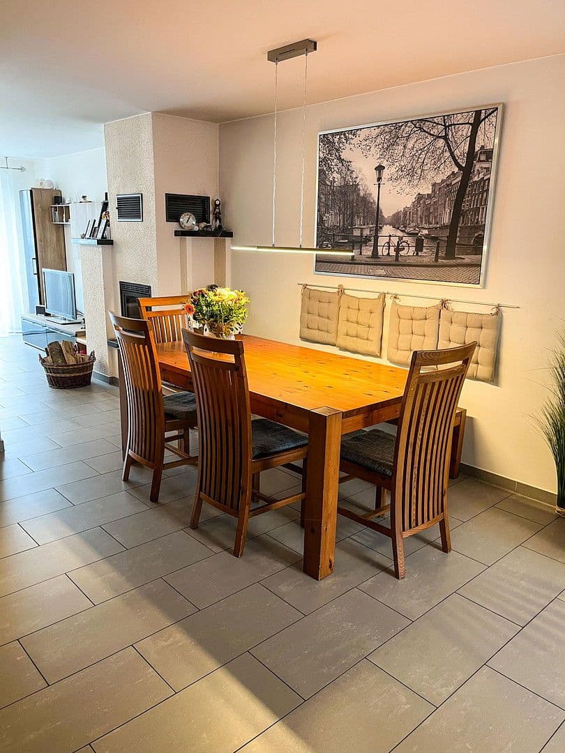 house for sale, 149 m², Freiberg am Neckar, Baden-Württemberg house for sale, 149 m², Freiberg am Neckar, Baden-Württemberg