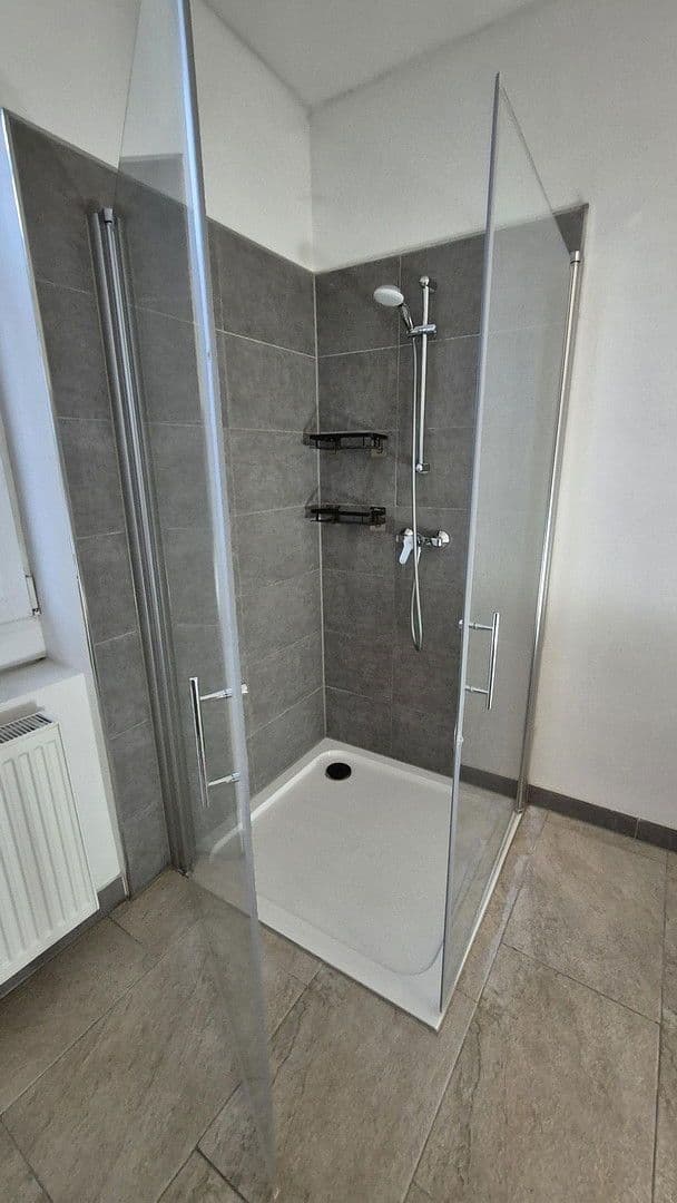 2 bedroom with open-plan kitchen flat to rent, 105 m², Worms, Rhineland-Palatinate 2 bedroom with open-plan kitchen flat to rent, 105 m², Worms, Rhineland-Palatinate